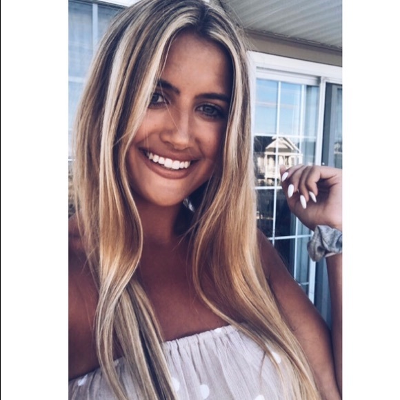 Meet your Posher, Noelle - Picture 1 of 1